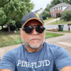 Meet your Posher, Guillermo